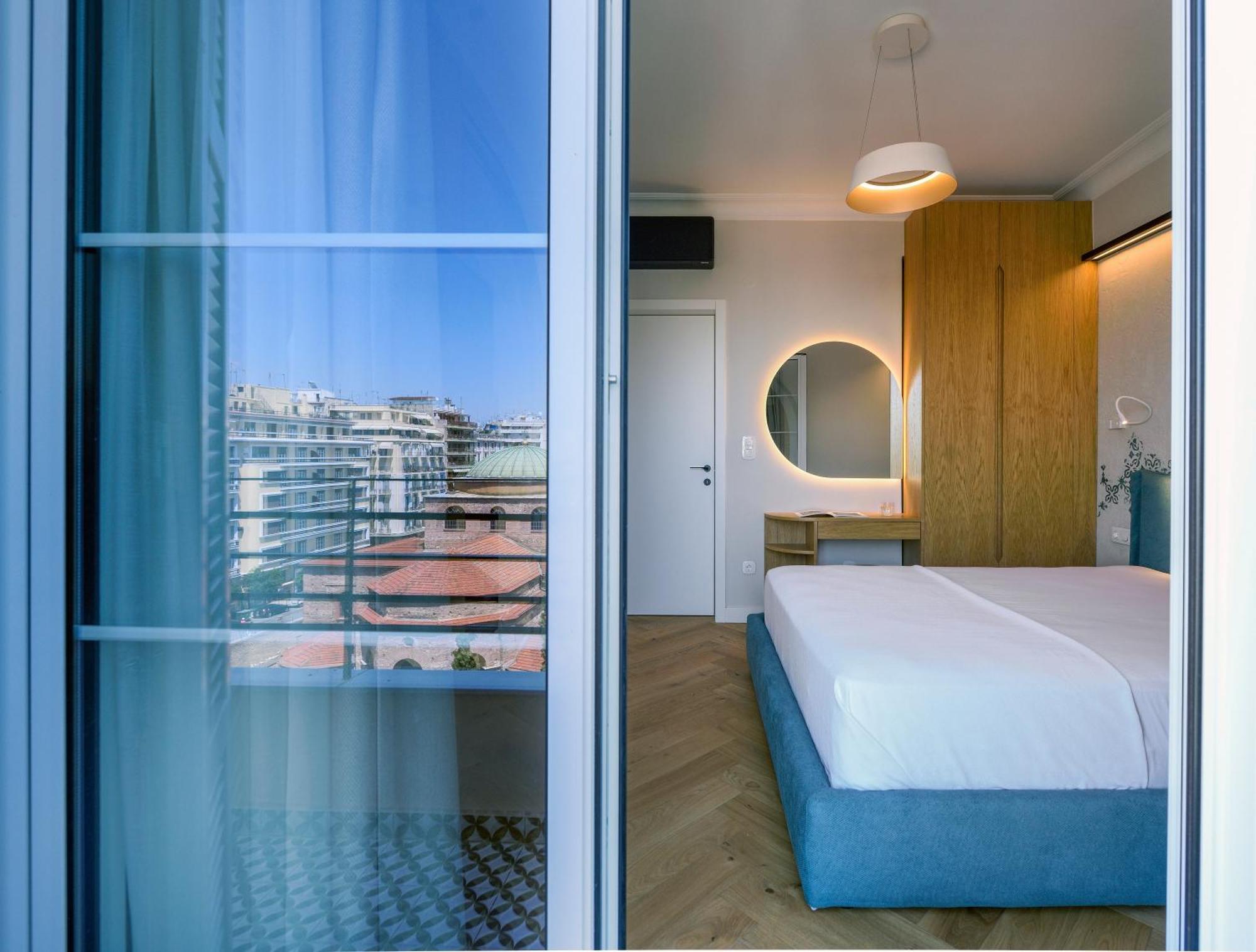Queen Apartment Thessaloniki By Luxlikehome Buitenkant foto