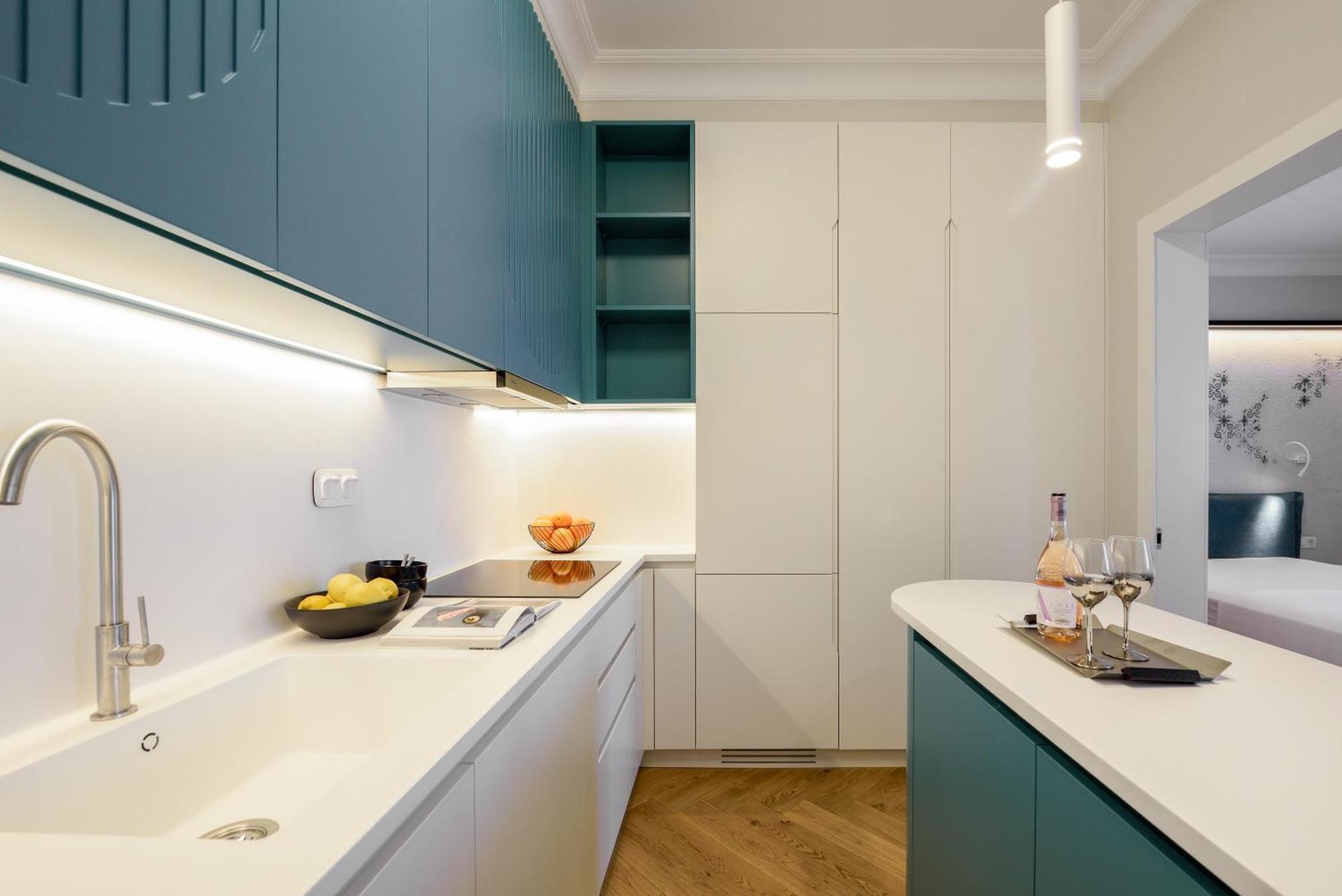 Queen Apartment Thessaloniki By Luxlikehome Buitenkant foto